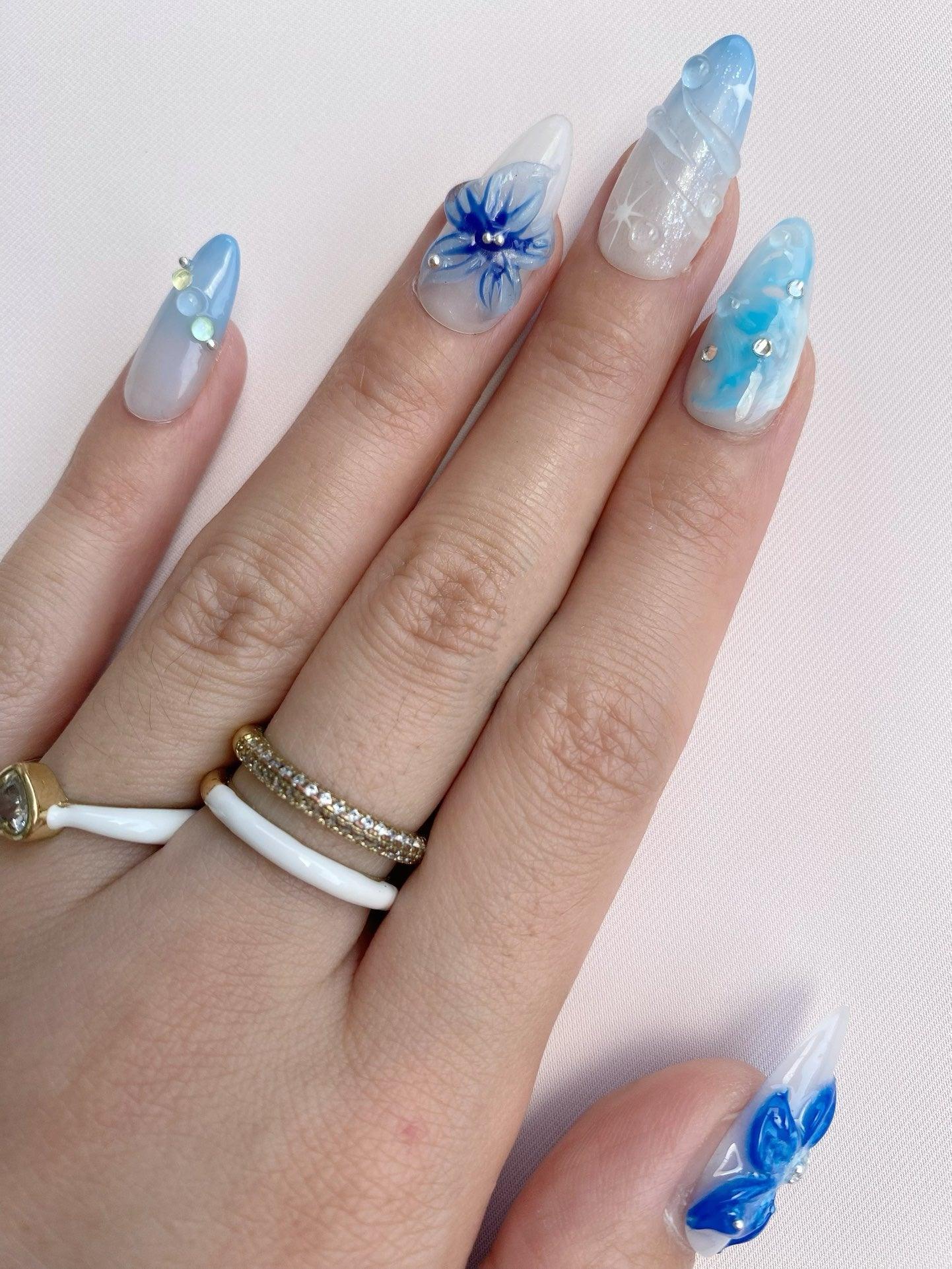 Frost Flower - GO2NAIL MEDIUM ALMOND PressOnNails