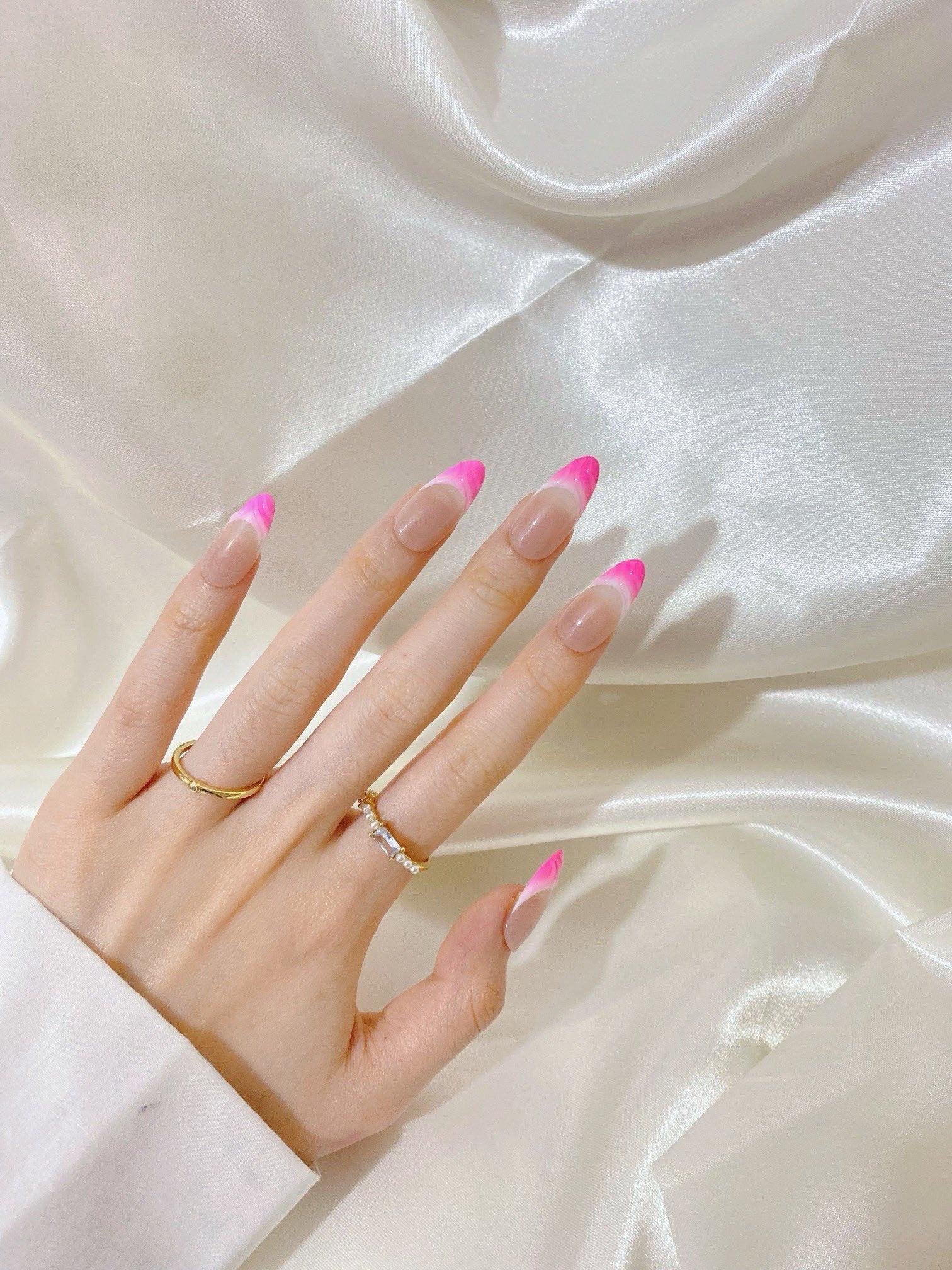 RoseMorningDew - GO2NAIL MEDIUM ALMOND PressOnNails