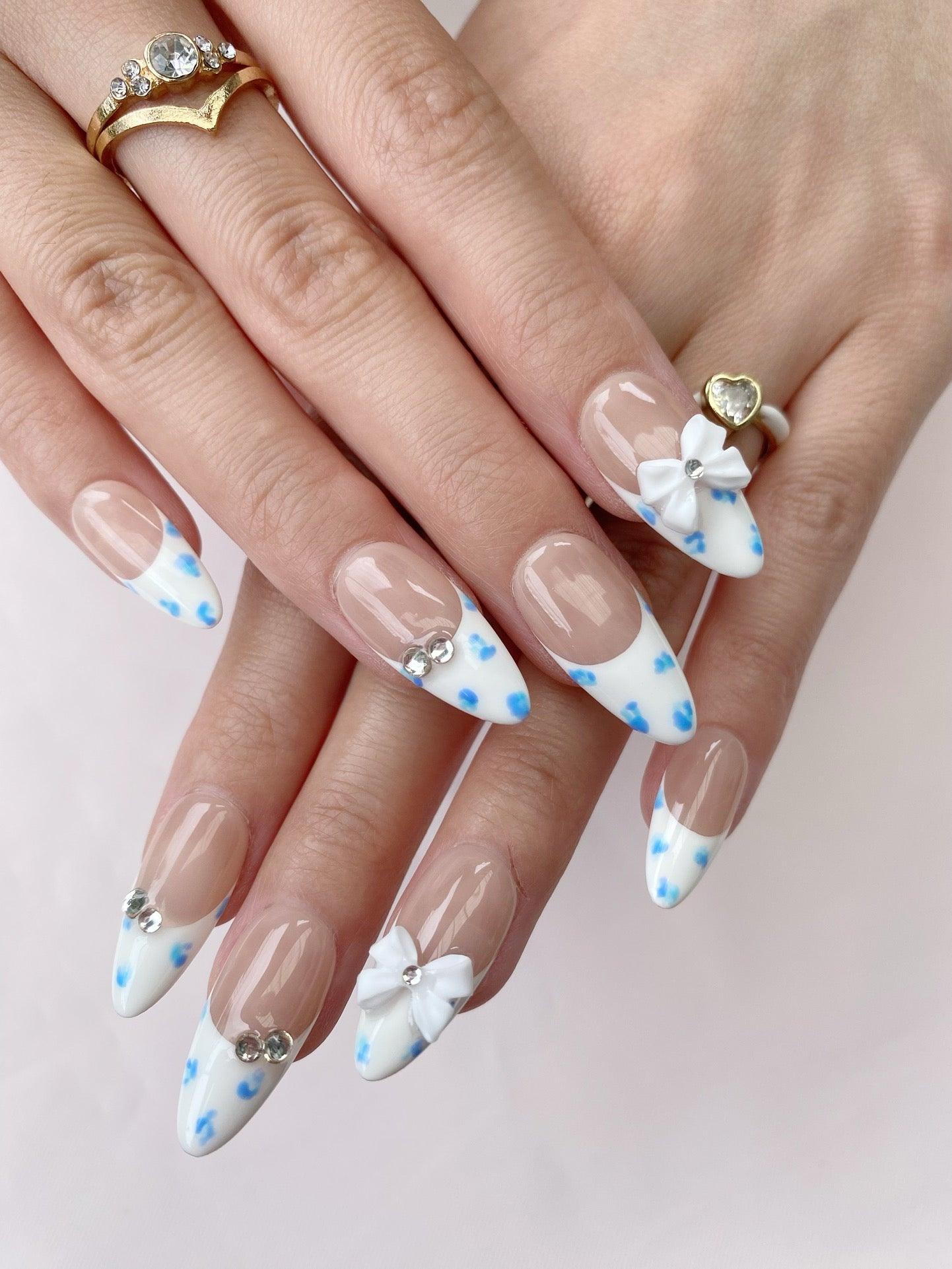 Blue Bow - GO2NAIL  MEDIUM ALMOND PressOnNails