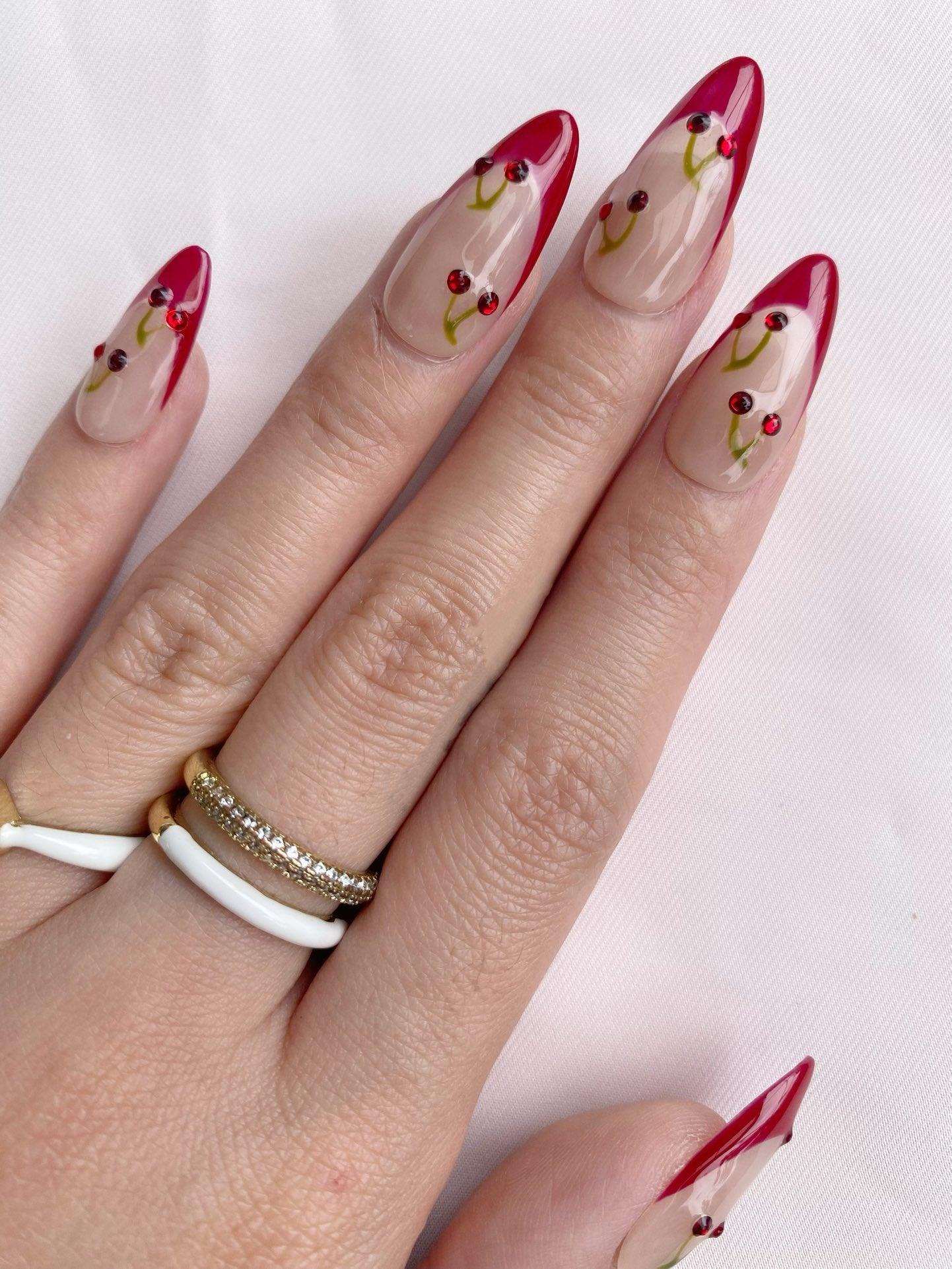 Cherry Sweet - GO2NAIL  MEDIUM ALMOND PressOnNails