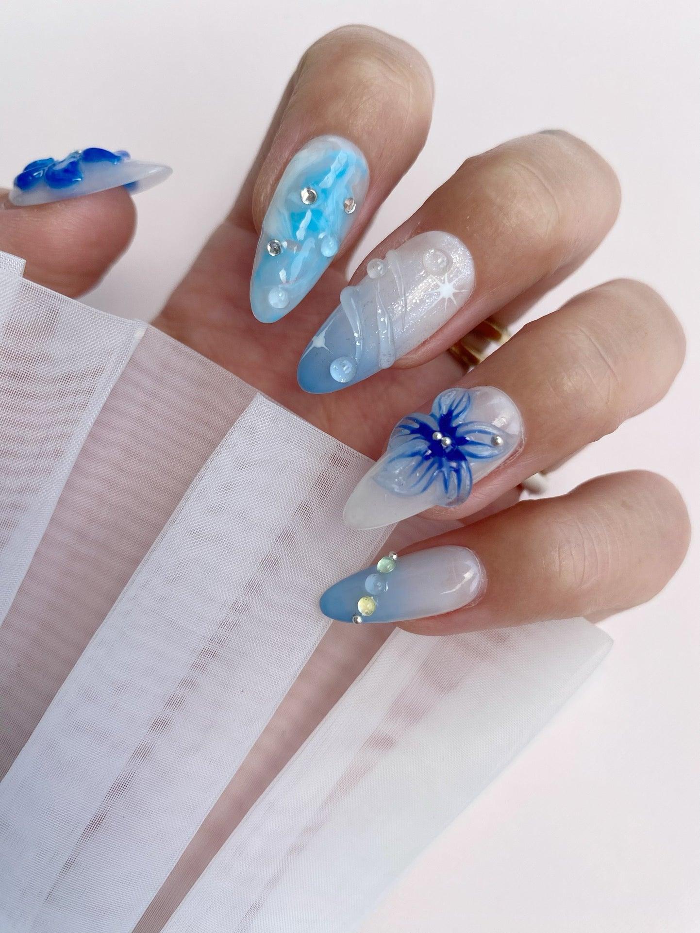 Frost Flower - GO2NAIL  MEDIUM ALMOND PressOnNails