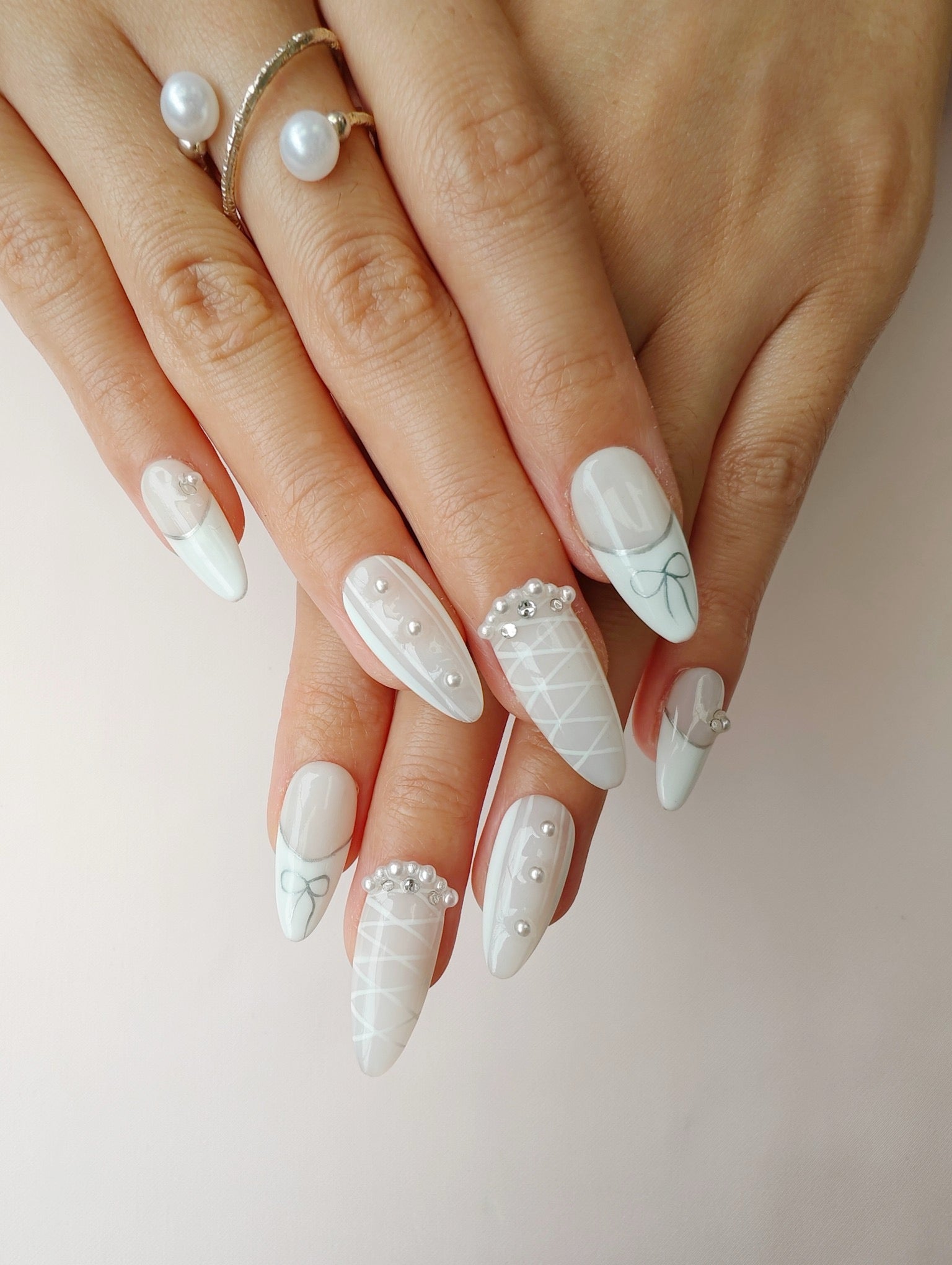 Chic Pearls That Define a Bride’s Glamour